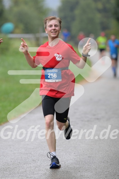 Hofmühlvolksfest-Halbmarathon Gloffer Werd