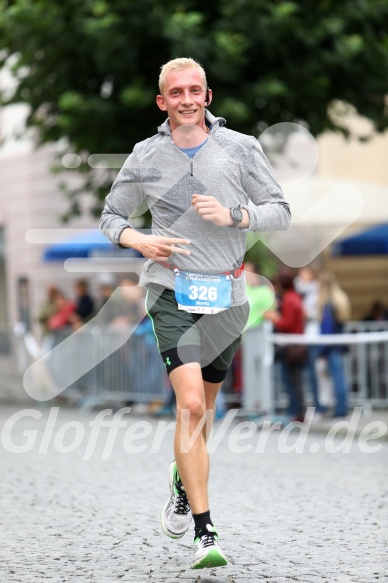 Hofmühlvolksfest-Halbmarathon Gloffer Werd