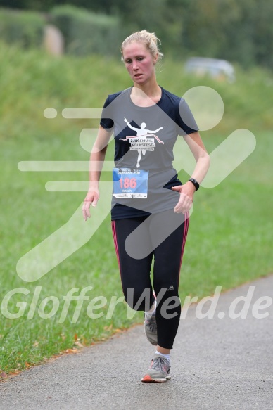 Hofmühlvolksfest-Halbmarathon Gloffer Werd