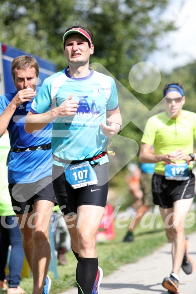 Hofmühl Volksfest-Halbmarathon Gloffer Werd