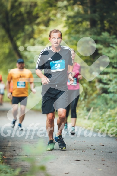 Hofmühlvolksfest-Halbmarathon Gloffer Werd