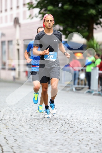 Hofmühlvolksfest-Halbmarathon Gloffer Werd