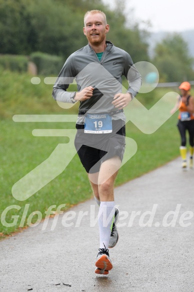 Hofmühlvolksfest-Halbmarathon Gloffer Werd