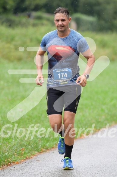 Hofmühlvolksfest-Halbmarathon Gloffer Werd