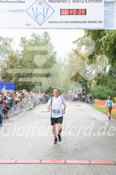 Hofmühlvolksfest-Halbmarathon Gloffer Werd