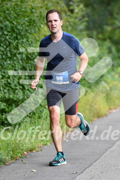 Hofmühl Volksfest-Halbmarathon Gloffer Werd