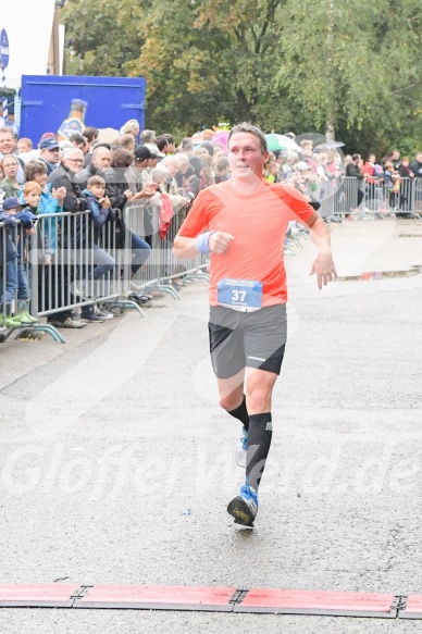 Hofmühlvolksfest-Halbmarathon Gloffer Werd