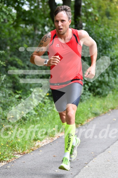 Hofmühl Volksfest-Halbmarathon Gloffer Werd