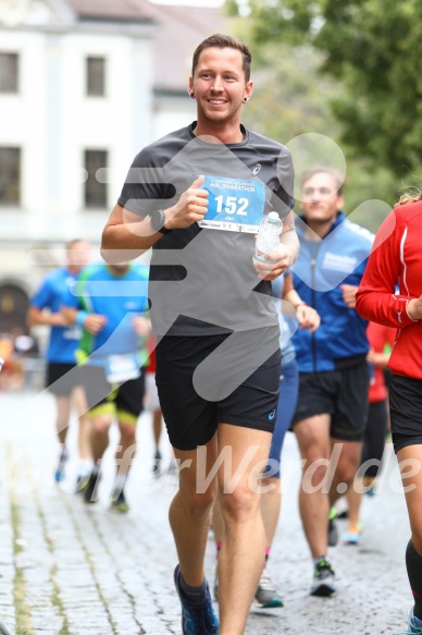 Hofmühlvolksfest-Halbmarathon Gloffer Werd