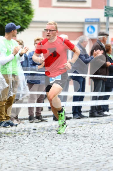 Hofmühlvolksfest-Halbmarathon Gloffer Werd