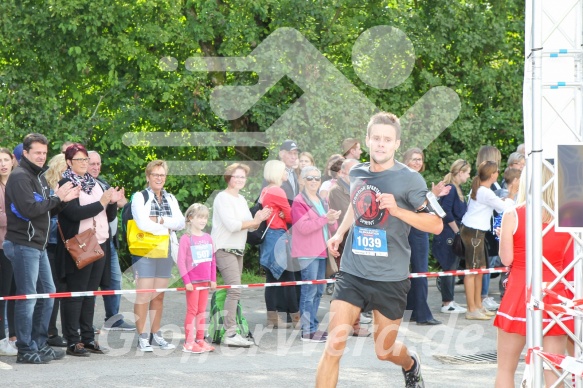 Hofmühl Volksfest-Halbmarathon Gloffer Werd