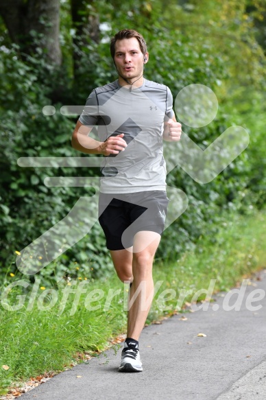 Hofmühl Volksfest-Halbmarathon Gloffer Werd