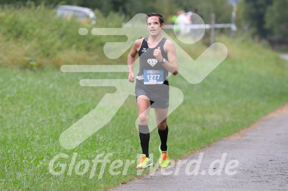 Hofmühlvolksfest-Halbmarathon Gloffer Werd