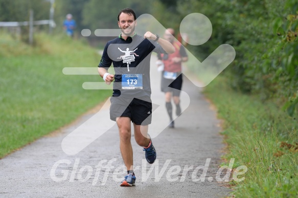 Hofmühlvolksfest-Halbmarathon Gloffer Werd