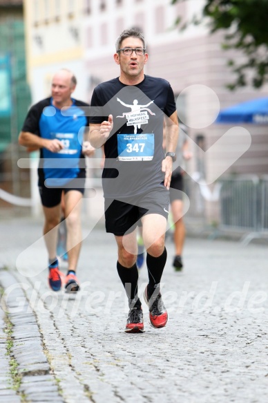 Hofmühlvolksfest-Halbmarathon Gloffer Werd