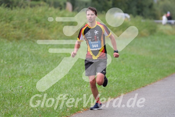 Hofmühlvolksfest-Halbmarathon Gloffer Werd