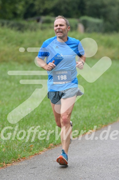 Hofmühlvolksfest-Halbmarathon Gloffer Werd