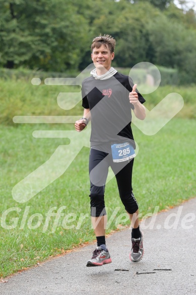 Hofmühlvolksfest-Halbmarathon Gloffer Werd