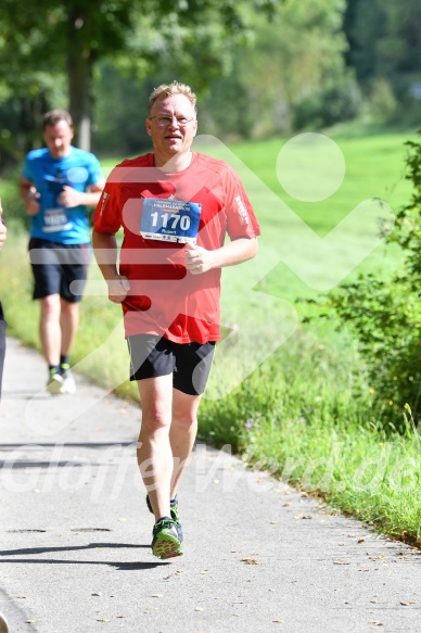 Hofmühl Volksfest-Halbmarathon Gloffer Werd