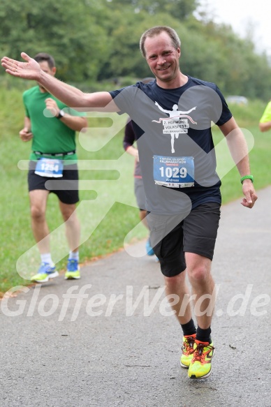 Hofmühlvolksfest-Halbmarathon Gloffer Werd