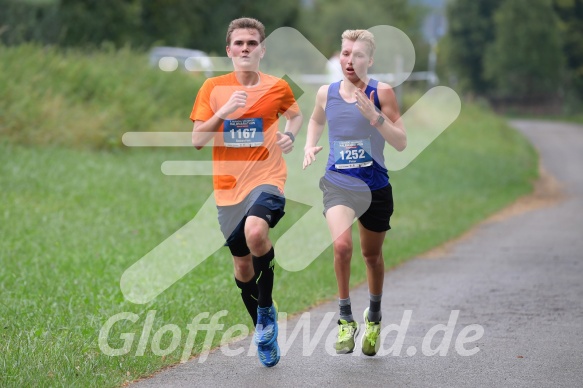 Hofmühlvolksfest-Halbmarathon Gloffer Werd