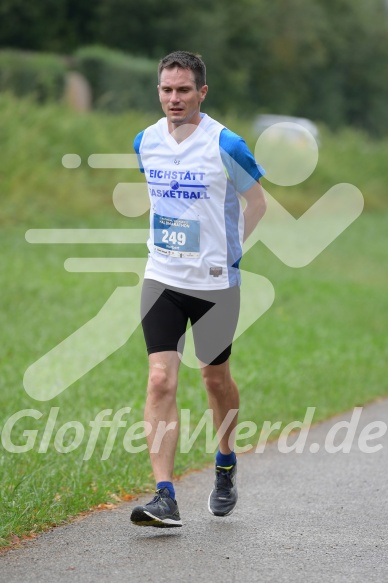 Hofmühlvolksfest-Halbmarathon Gloffer Werd