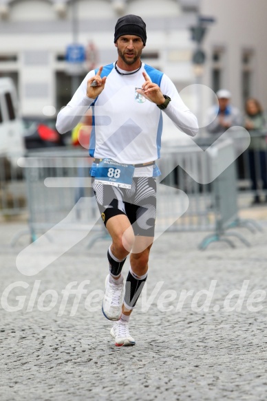 Hofmühlvolksfest-Halbmarathon Gloffer Werd