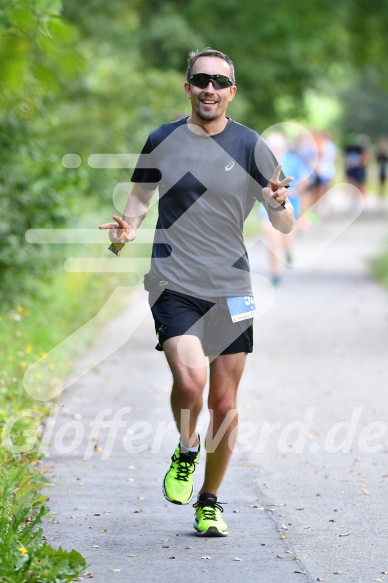 Hofmühl Volksfest-Halbmarathon Gloffer Werd