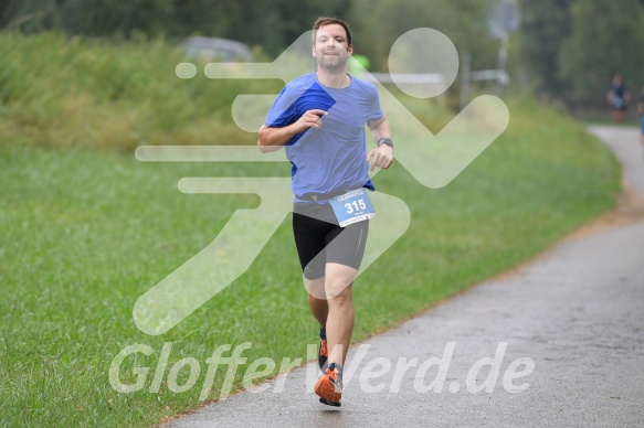 Hofmühlvolksfest-Halbmarathon Gloffer Werd