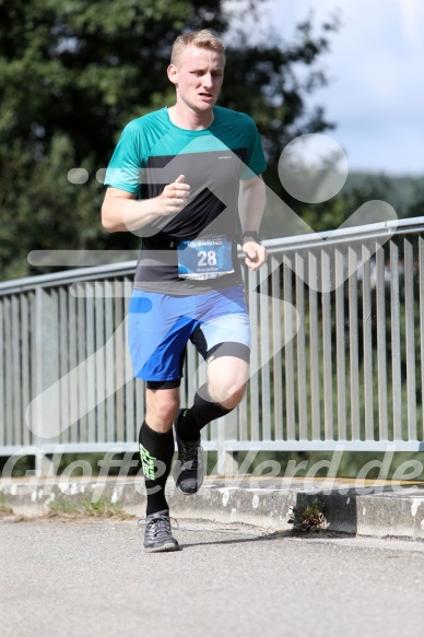 Hofmühl Volksfest-Halbmarathon Gloffer Werd