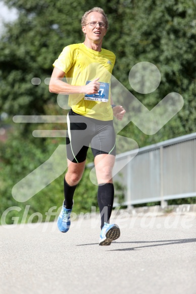 Hofmühl Volksfest-Halbmarathon Gloffer Werd