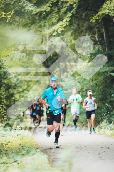 Hofmühlvolksfest-Halbmarathon Gloffer Werd