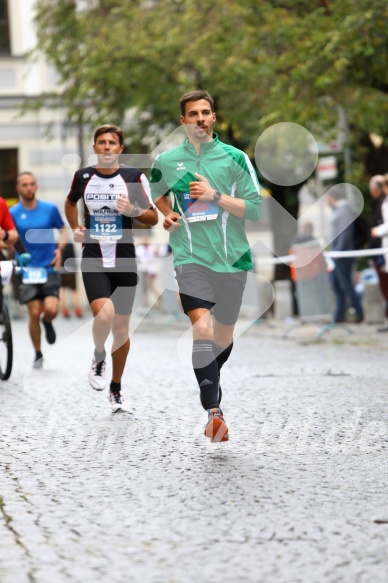 Hofmühlvolksfest-Halbmarathon Gloffer Werd