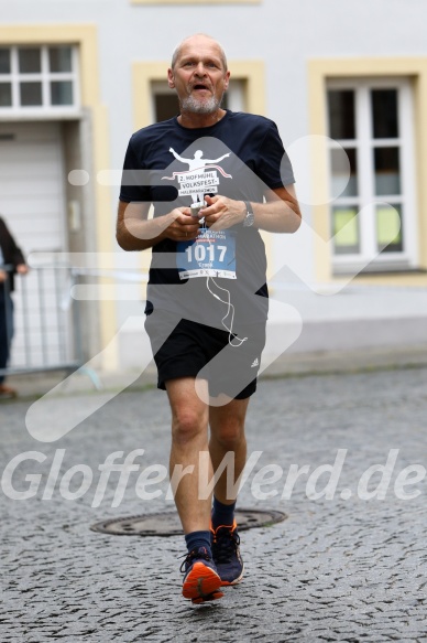 Hofmühlvolksfest-Halbmarathon Gloffer Werd