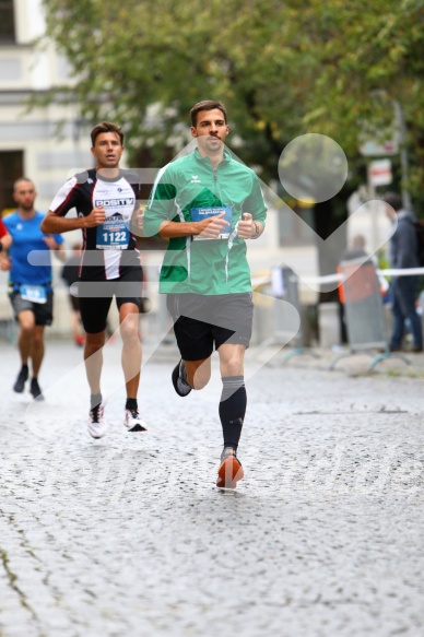 Hofmühlvolksfest-Halbmarathon Gloffer Werd