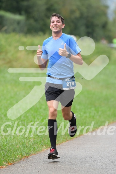 Hofmühlvolksfest-Halbmarathon Gloffer Werd