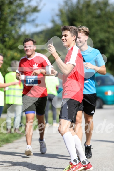 Hofmühl Volksfest-Halbmarathon Gloffer Werd