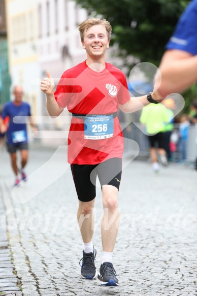 Hofmühlvolksfest-Halbmarathon Gloffer Werd