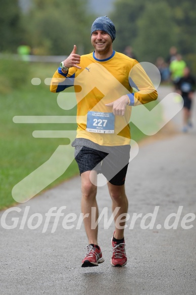 Hofmühlvolksfest-Halbmarathon Gloffer Werd