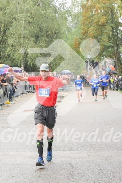 Hofmühlvolksfest-Halbmarathon Gloffer Werd