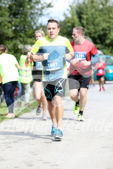 Hofmühl Volksfest-Halbmarathon Gloffer Werd