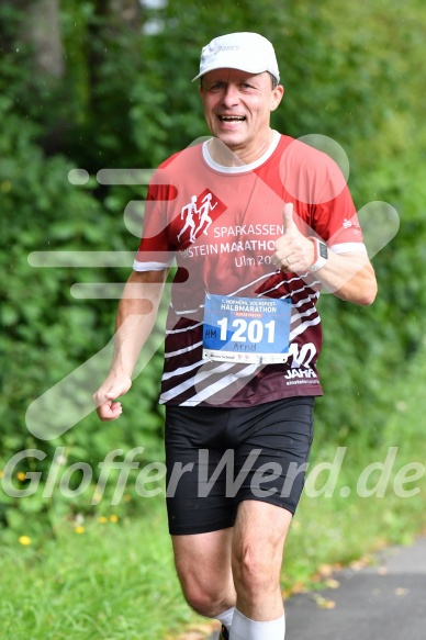 Hofmühl Volksfest-Halbmarathon Gloffer Werd