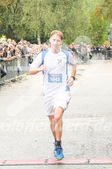 Hofmühlvolksfest-Halbmarathon Gloffer Werd