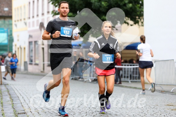 Hofmühlvolksfest-Halbmarathon Gloffer Werd