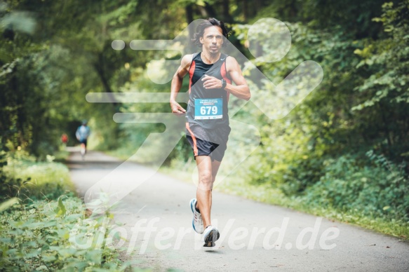 Hofmühlvolksfest-Halbmarathon Gloffer Werd