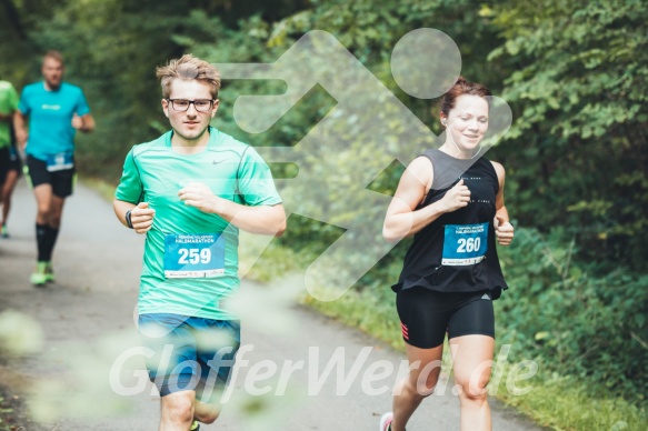 Hofmühlvolksfest-Halbmarathon Gloffer Werd