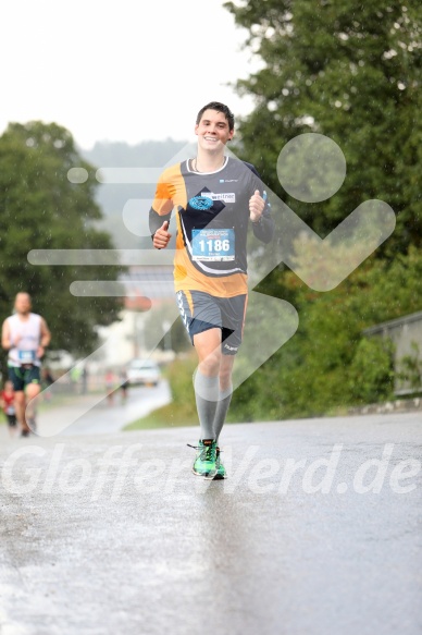 Hofmühl Volksfest-Halbmarathon Gloffer Werd