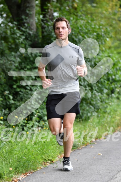 Hofmühl Volksfest-Halbmarathon Gloffer Werd