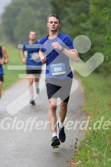 Hofmühlvolksfest-Halbmarathon Gloffer Werd