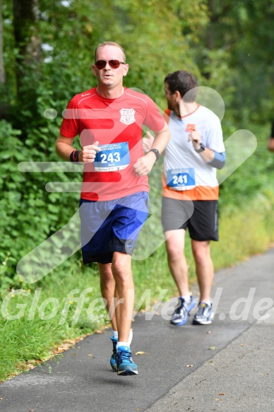 Hofmühl Volksfest-Halbmarathon Gloffer Werd